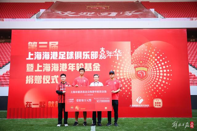 晋级世界杯8强！媒体人：中国U17女篮这支年轻队伍真让人刮目相看